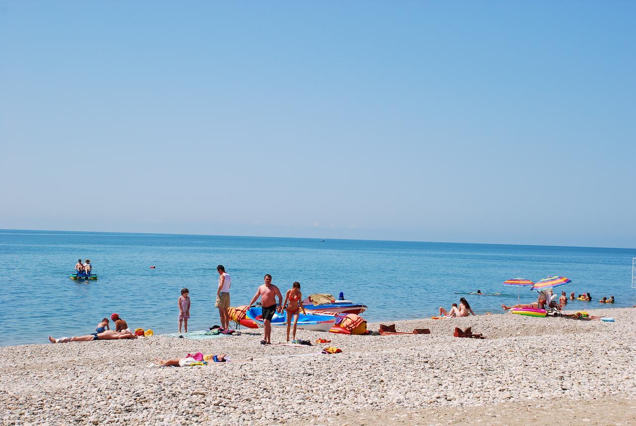 Baza Otdyha Miya Hotel Gudauta Esterno foto